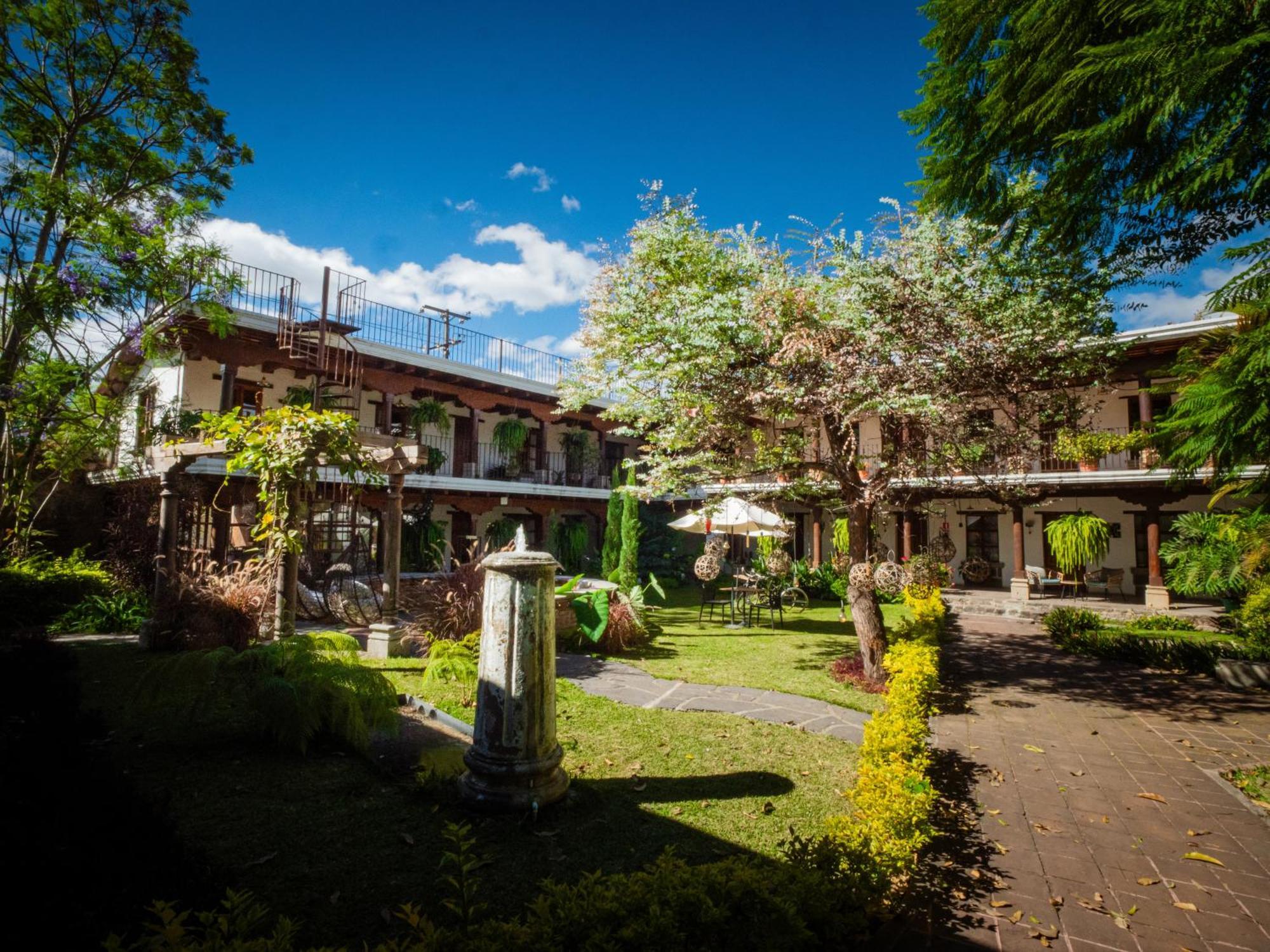 Hotel Cacique Real 안티구아 과테말라 외부 사진