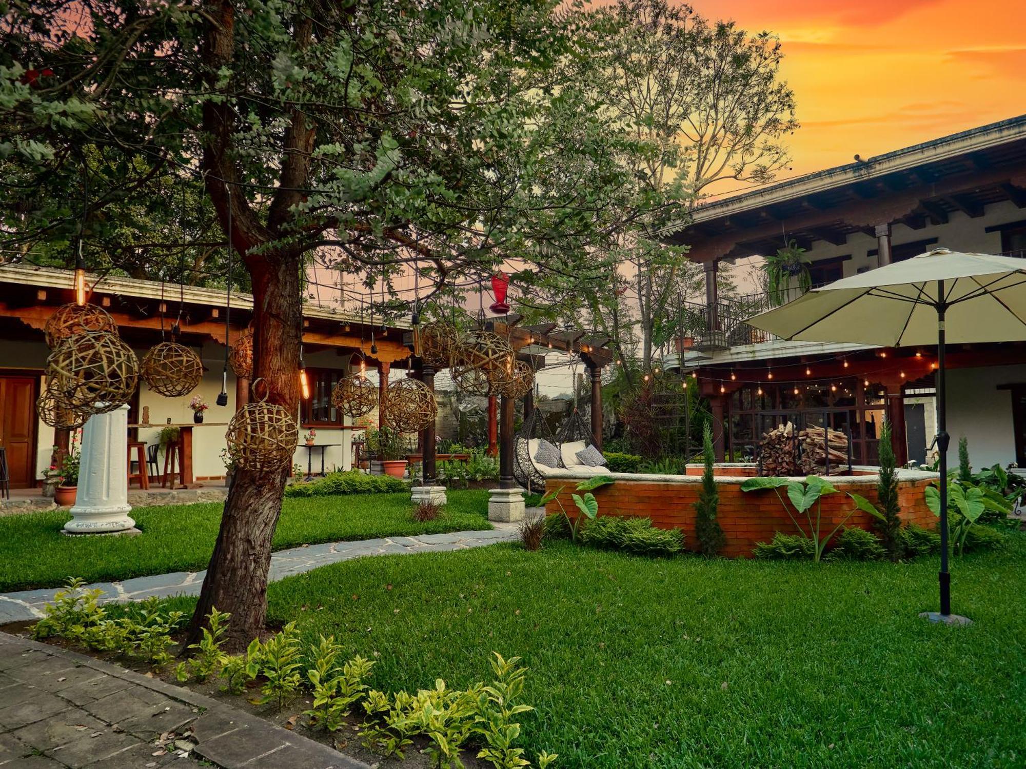 Hotel Cacique Real 안티구아 과테말라 외부 사진
