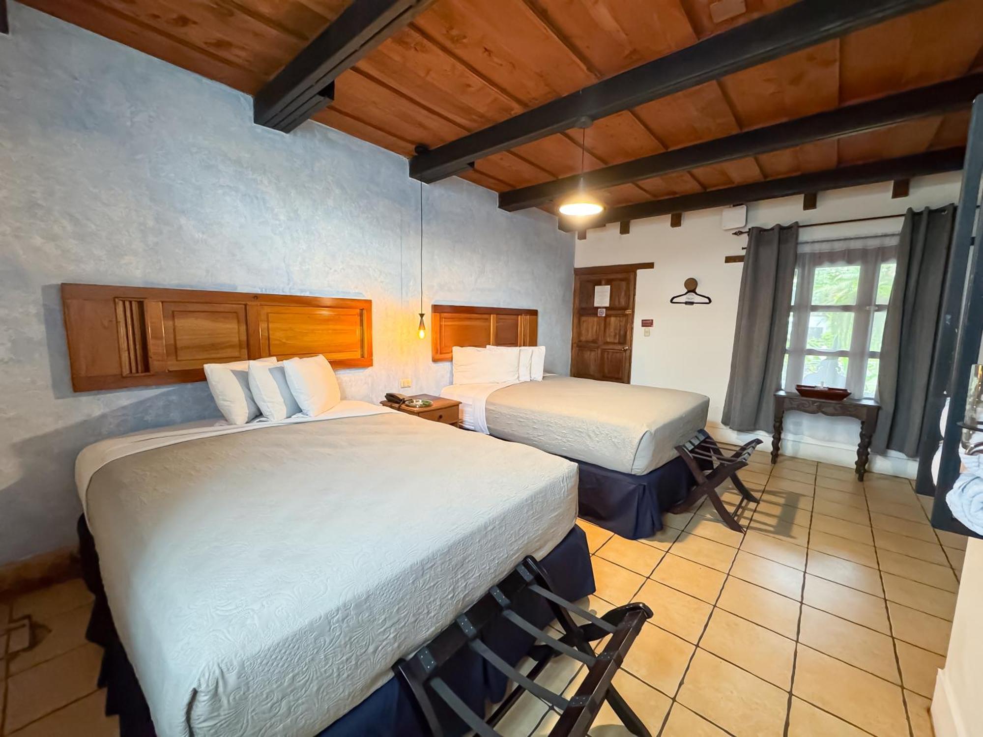 Hotel Cacique Real 안티구아 과테말라 외부 사진